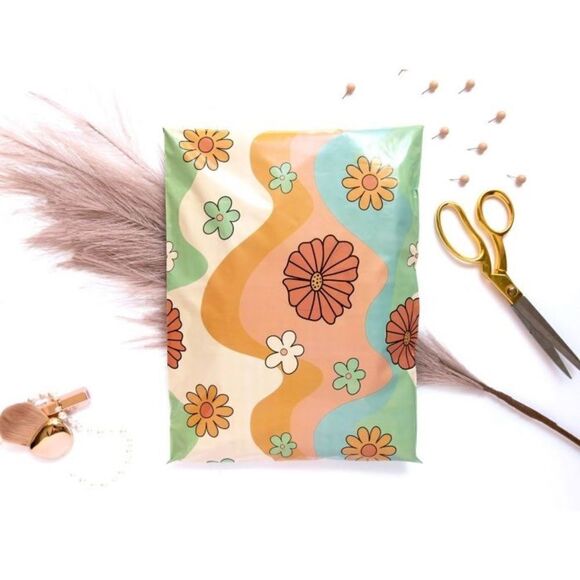 20- 10x13 Retro Hippie Floral Print Poly Mailers - Picture 4 of 5